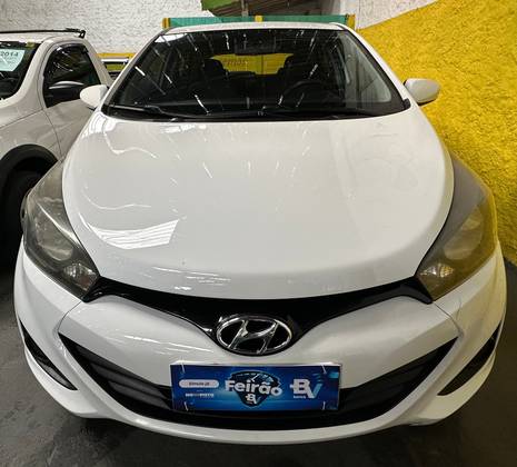 HYUNDAI HB20 1.0 COMFORT 12V FLEX 4P MANUAL HYUNDAI HB20 1.0 COMFORT 12V FLEX 4P MANUAL